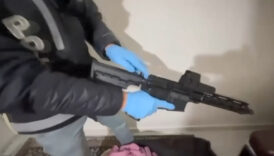 istanbulda kacak silah operasyonu uzun namlulu piyade tufegi ele gecirildi Trw63JQm