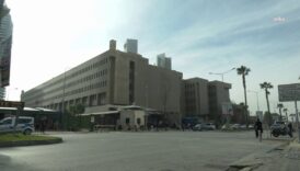 izmirde cocugunun bogazina bicak dayayan babanin tahliyesine savciligin yaptigi itiraz kabul edildi MLJ71YMI
