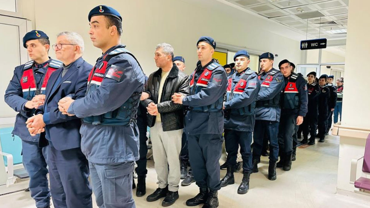 kamuda ise aldiracagiz vaadiyle 212 kisiyi dolandirdilar 0 FKuzDVFc