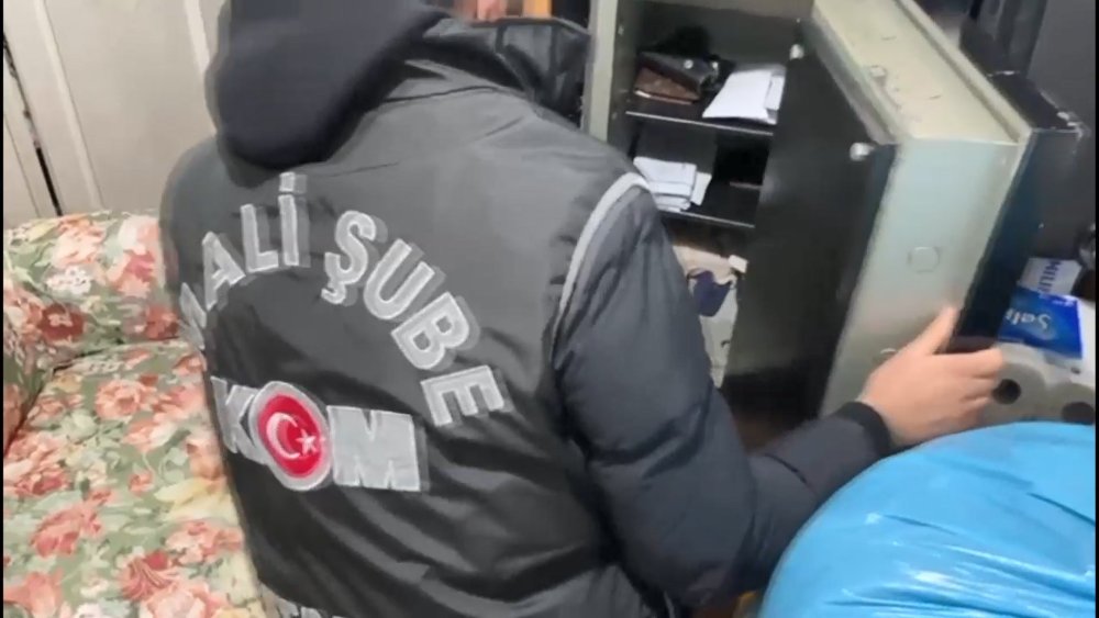 kapalicarsida kara para operasyonu 93 paravan sirket araciligiyla 9 milyarlik dev vurgun 2 AC2viR8O