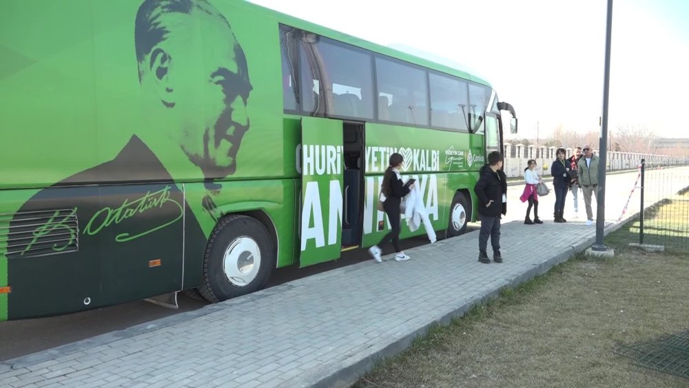karne festivaline bin 920 cocuk katildi 0 BGb3YNaF