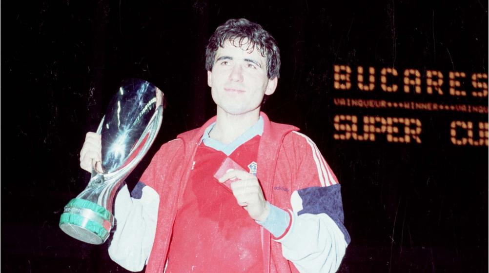 karpatlarin maradonasi 60 yasinda 1