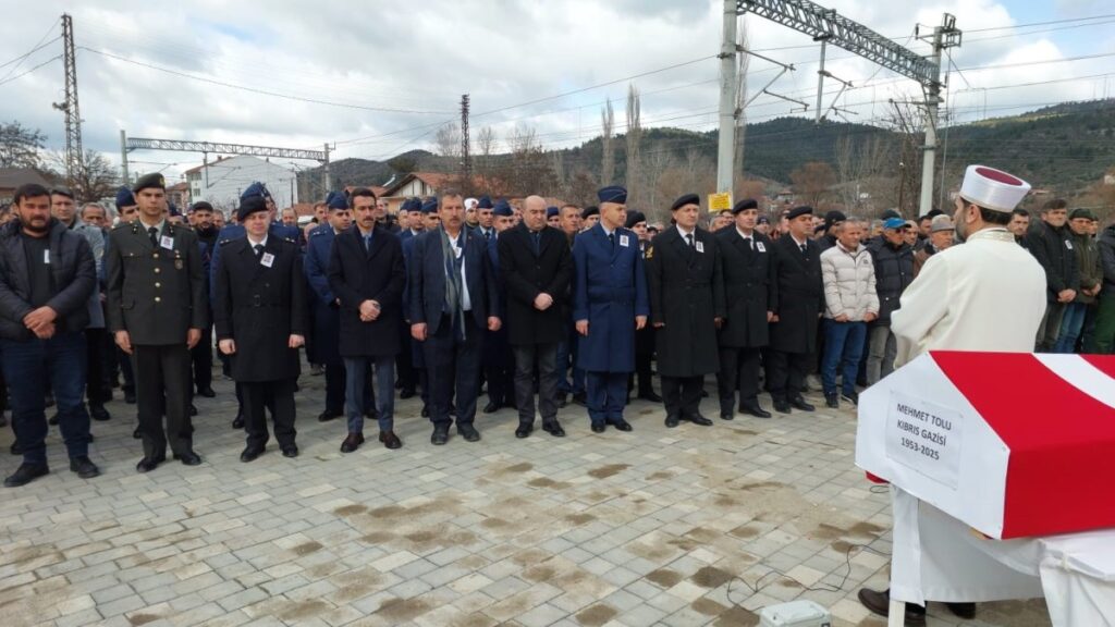 kibris gazisi yanarak can verdi bWZvrTHE