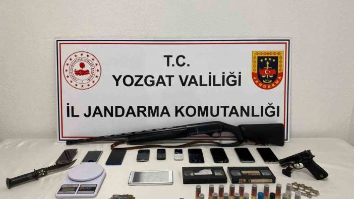 kimliklerimizi calanlara turkiye capinda buyuk darbe cetenin 35 elemani cocuk cikti 2