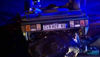 kirklarelinde otomobil sarampole devrildi 2 kisi yaralandi gsf1DAyG