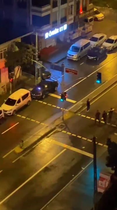 kiz meselesi yuzunden silahlar ateslendi 2 hmb3OX8F