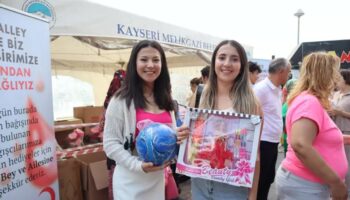 kizilaya kan bagislayanlara oyuncak hediye PZBMPd3X