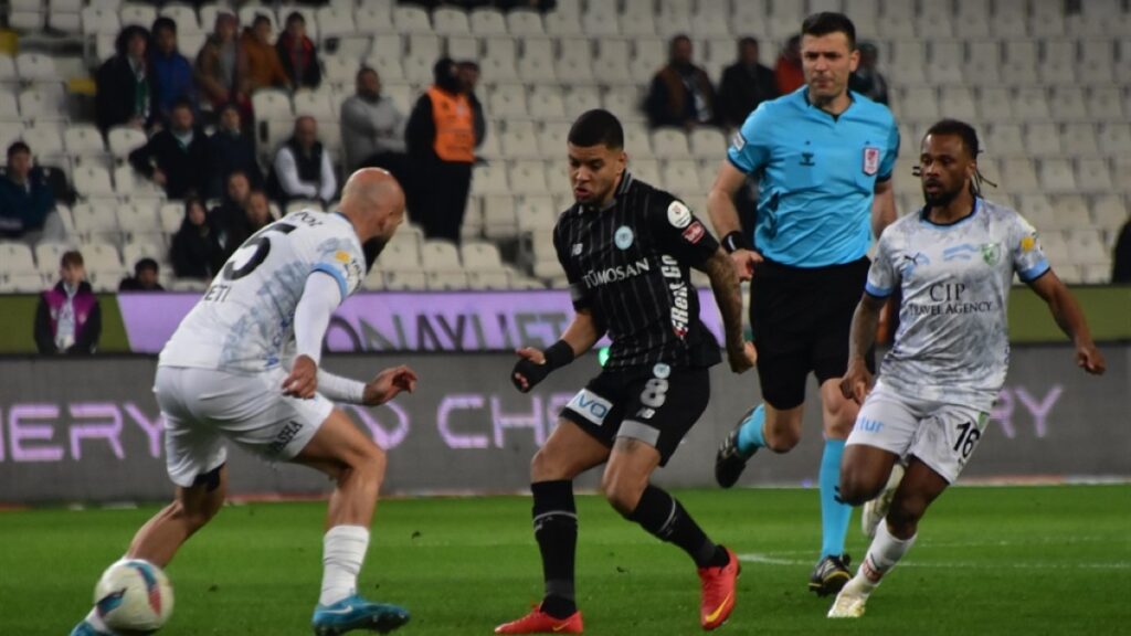 konyaspor 6 mac sonra kazandi qzDx8aiy