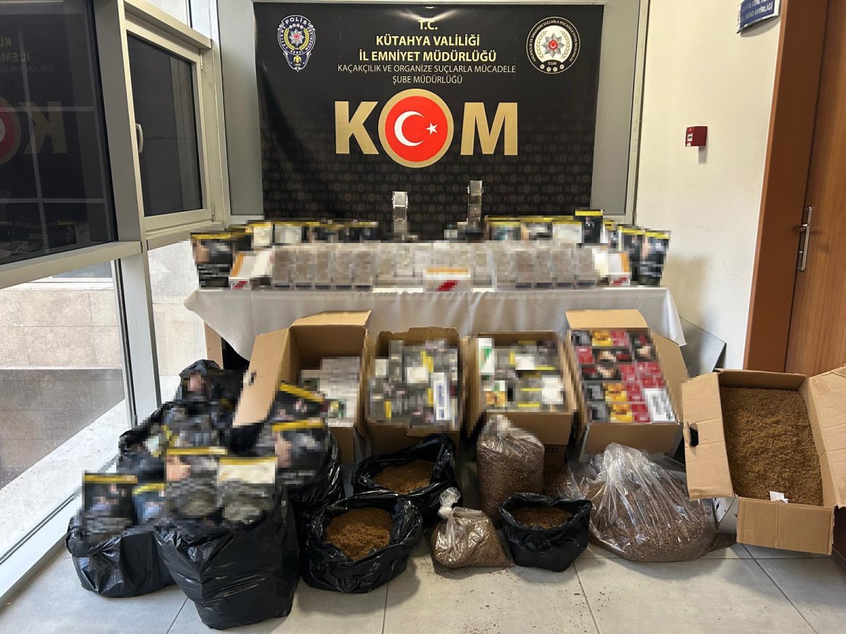 kutahyada 59 bin makaron operasyonu 0 3ybzypkm