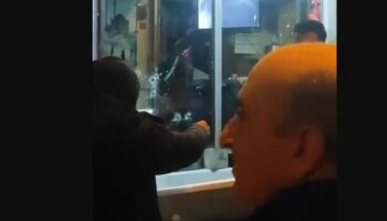 lastik dukkaninda dehset anlari husumetlisini kursun yagmuruna tuttu uZGRIWef