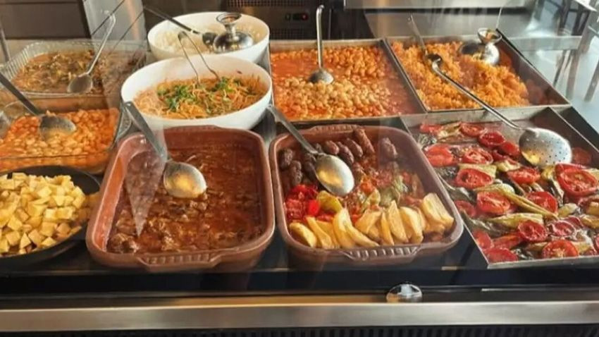 mankenler kralicesi olarak aniliyordu oto sanayide lokanta acti 6 cKGayY8l