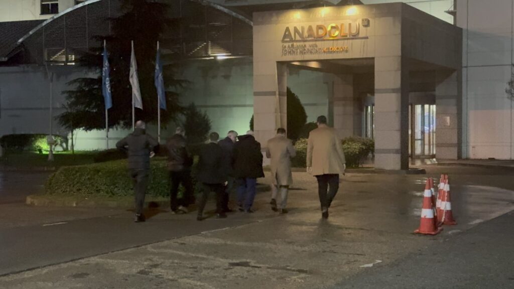 mhpliler hastaneye akin etmeye basladi 4BjiEItP