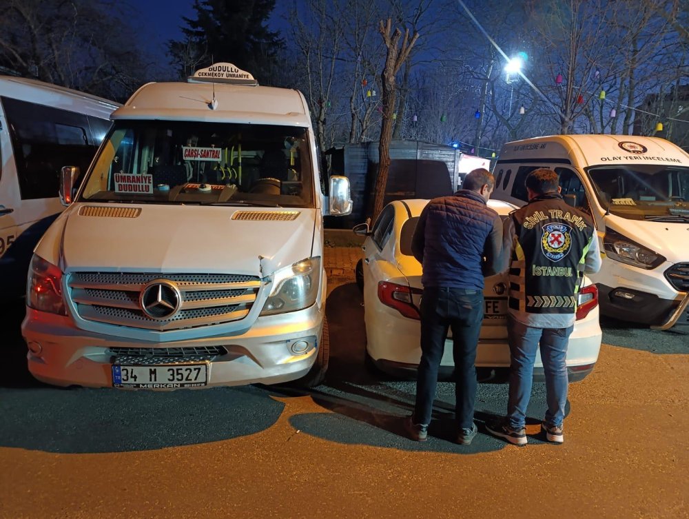 minibuscu magandalarin yaris meraki hamile yolcuyu riske atti 5 78aqf7zw