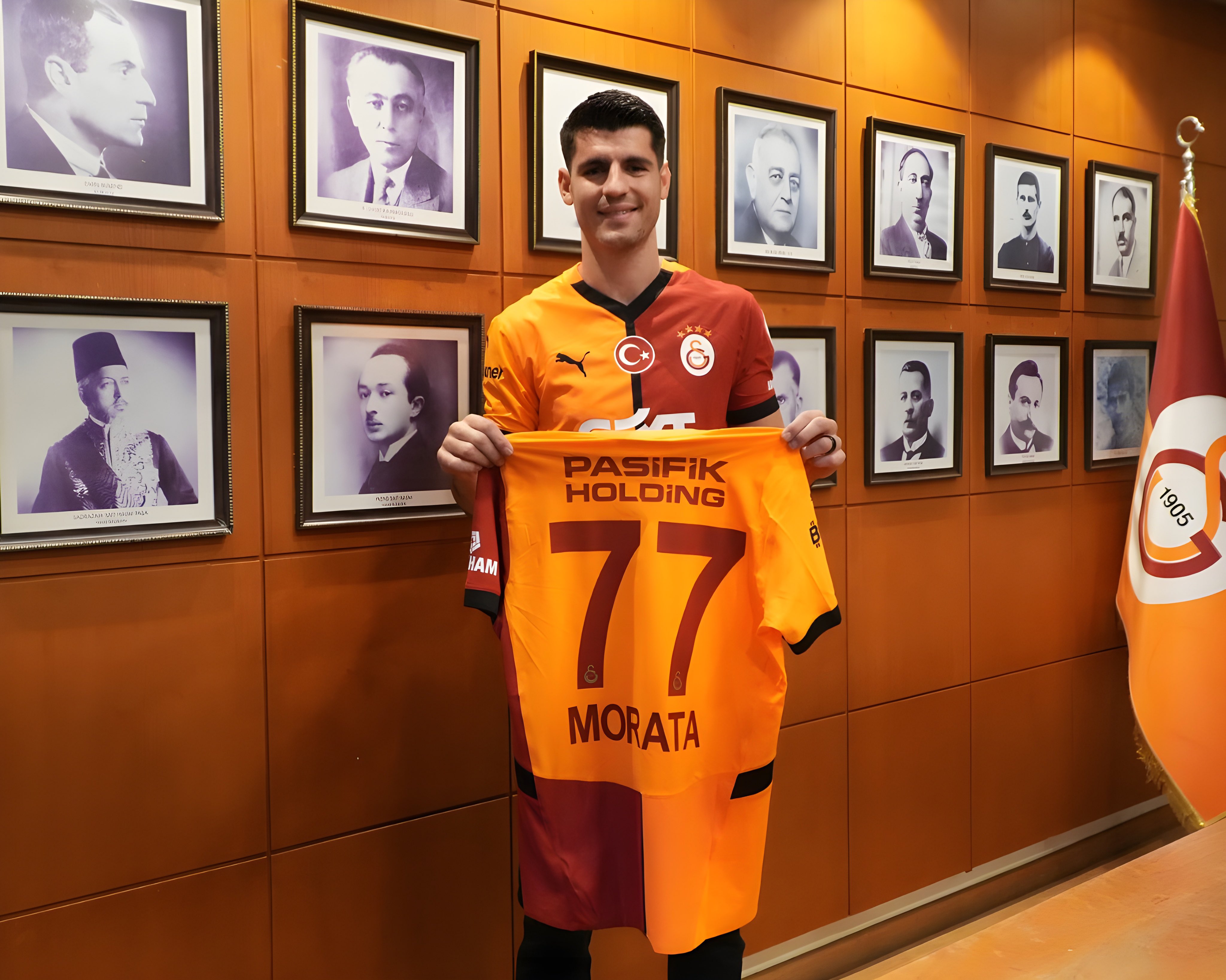 morata resmen galatasarayda 1 LeGUtkze