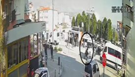 motorlu bisiklet ile cenaze araci kazaya karisti AwK1evC7
