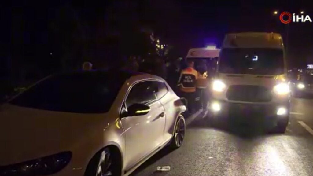 nevsehirde alkollu surucu onunde duran araca carpti 2 yarali 2UV1dOrH