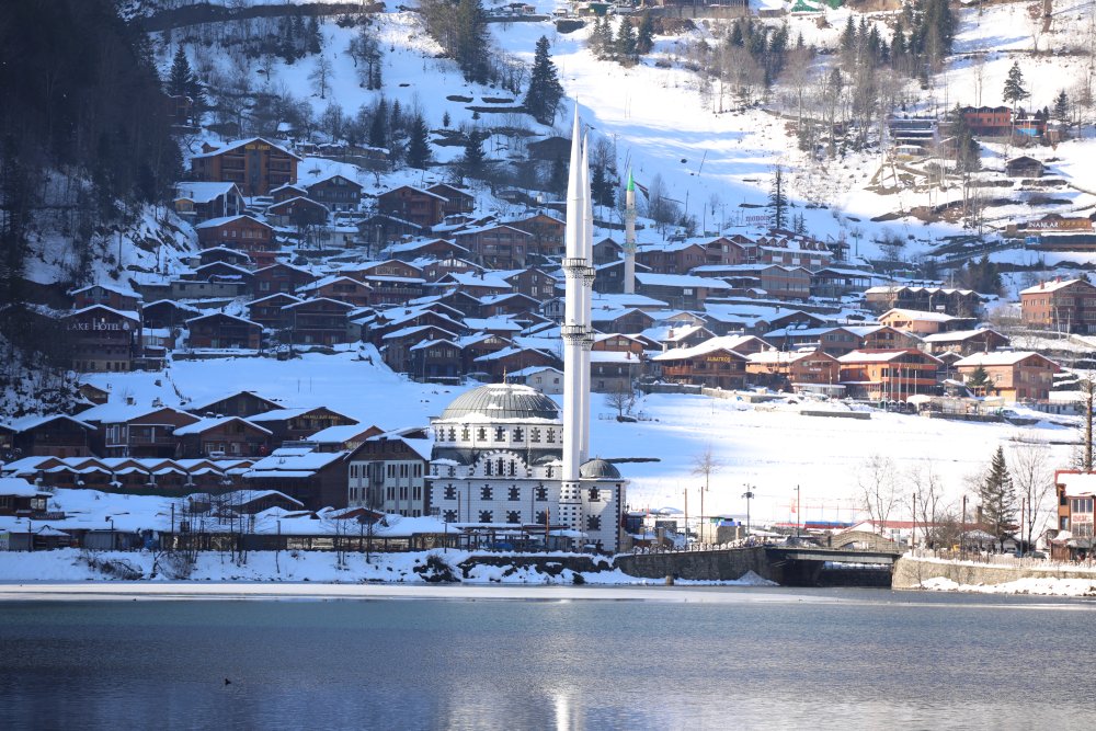 olum otelinden sonra tum gozler oraya cevrildi turistlerin akin ettigi tesislere kilit vuruldu 6 puLI4GuB