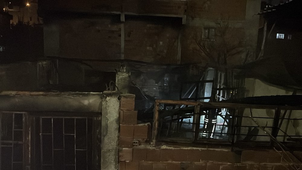 oto tamirhanesi alevlere teslim oldu 4
