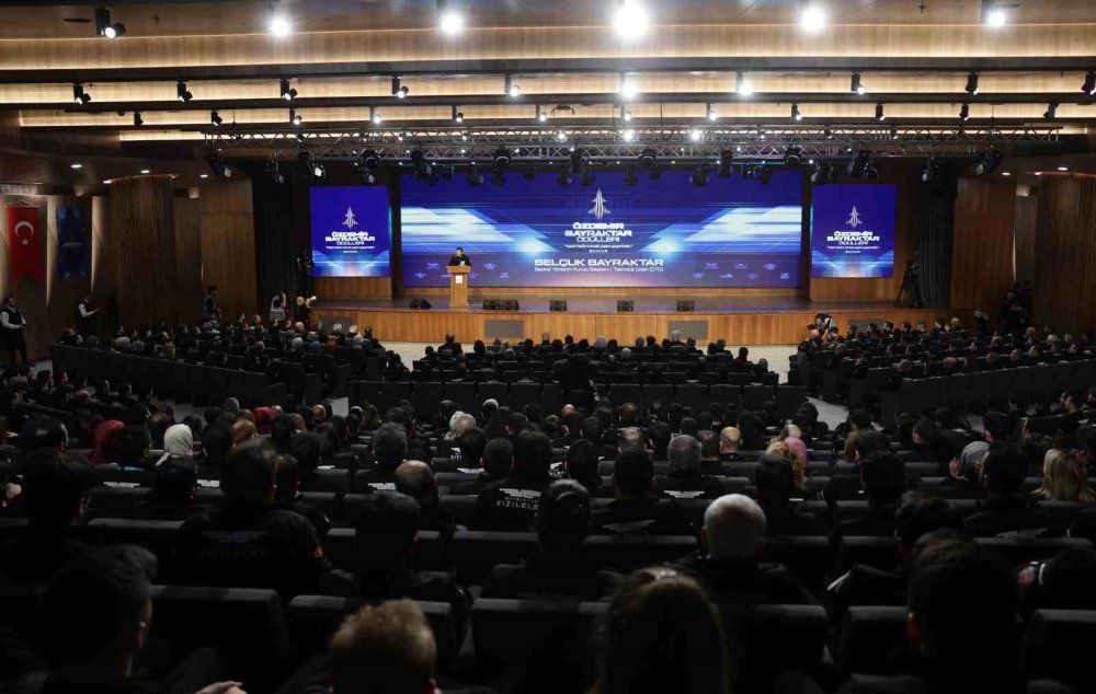 ozdemir bayraktar odulleri sahiplerini buldu 6 L5TinLsl