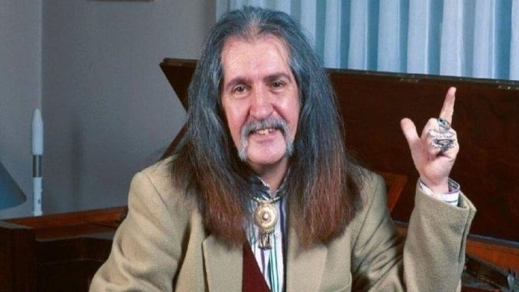 ozgur ozel baris mancoyu andi B2eUzRyv