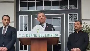 ozgur ozel defne ziyaretinde hukumete sert elestiriler nS9In6UK