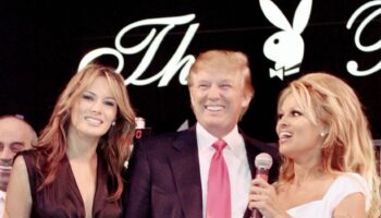 pamela anderson trumpi ifsa etti dogum gunu partisi icin ne kadar aldigini da acikladi HQX6ANEu