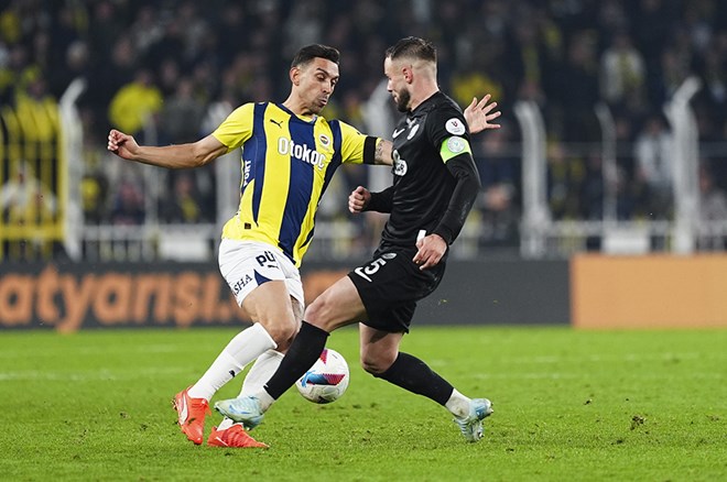 penalti ve kirmizi kartlarda kararlar dogru mu mac sonunda ortalik ayaga kalkti 3 MdvQ8ecH