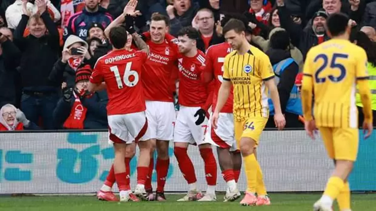 premier ligde tarihi skor brighton agir hezimete ugradi 2 7NEnlyQY