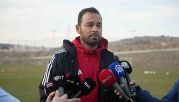selcuk inan galatasaraya karsi iddiali 7tNPcHpZ