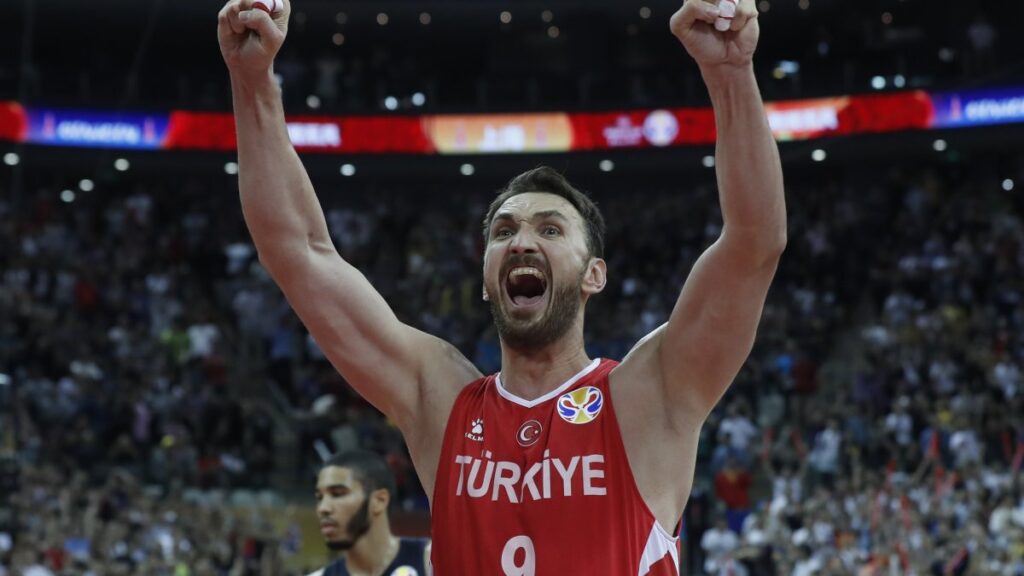 semih erden basketbolu biraktigini acikladi Nd3APXL9