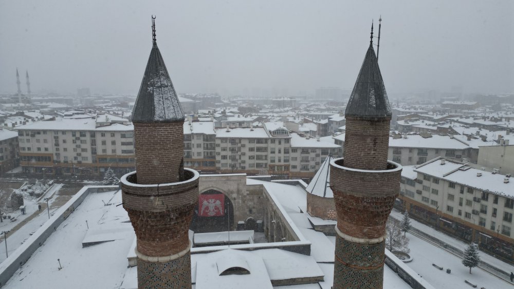 sivas beyaza burundu ortaya kartpostallik goruntuler ortaya cikti 3 FJFX8kcO