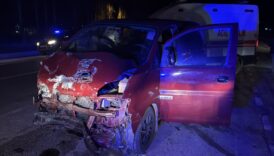 sivasta minibus hafif ticari aracla carpisti 7 yarali Ke3ETYYs