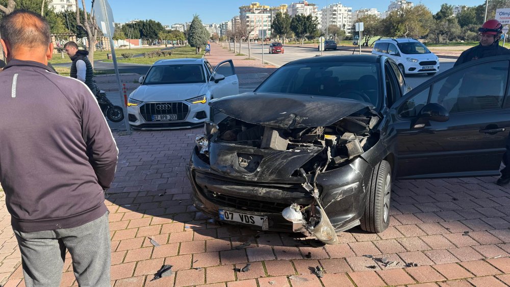 soka giren motosiklet surucusune sicak mudahale 6