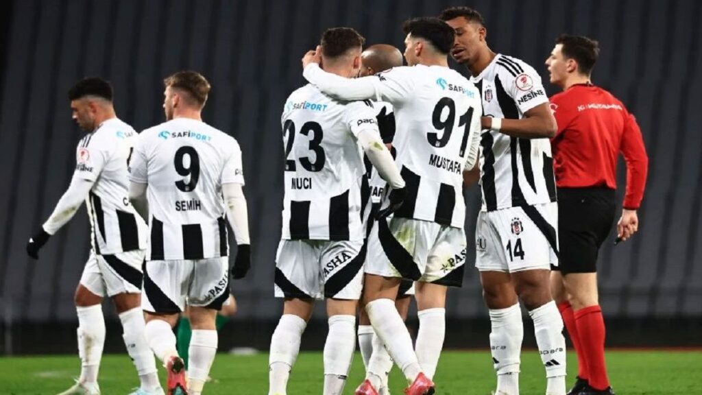super ligde bugun 2 mac var besiktas zorlu deplasmana cikacak S3pqhldE