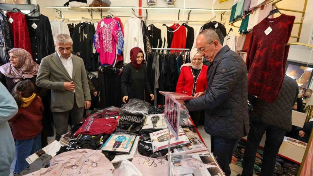 surici carsisi acilan is yerleriyle hareketleniyor WNZ8QXOd