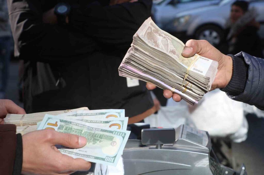 suriye lirasi dolar karsisinda deger kazanmaya devam ediyor U2jg6qSQ