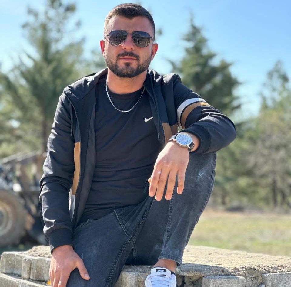 tartistigi kisi tarafindan bicaklanan genc yasam savasini kaybetti 0 2ie4aFSv
