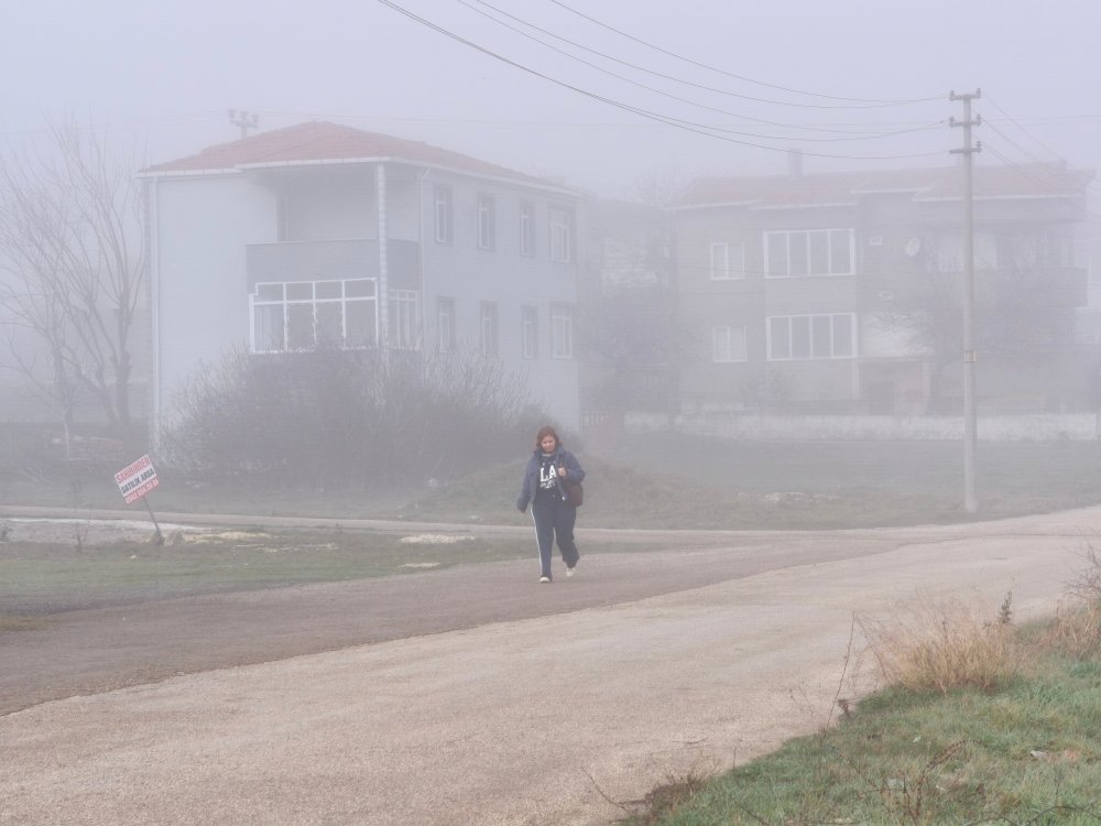 tekirdag ve kesanda yogun sis gorus mesafesi 50 metreye kadar dustu 0 avfmnFAN