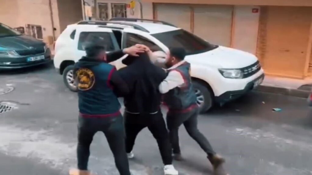 tekirdagda 98 firari sahis yakalandi 4TMDnCWv