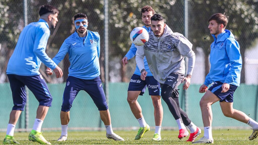 trabzonspor hedefine turkiye kupasini koydu AuckukMQ