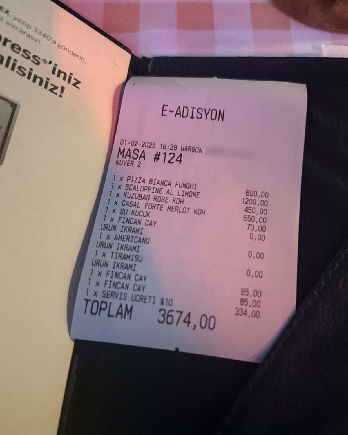 unlu sefin restoranindaki adisyon ucreti agizlari acik birakti bir bardak cay 105 tl 1 aSn7ONtD