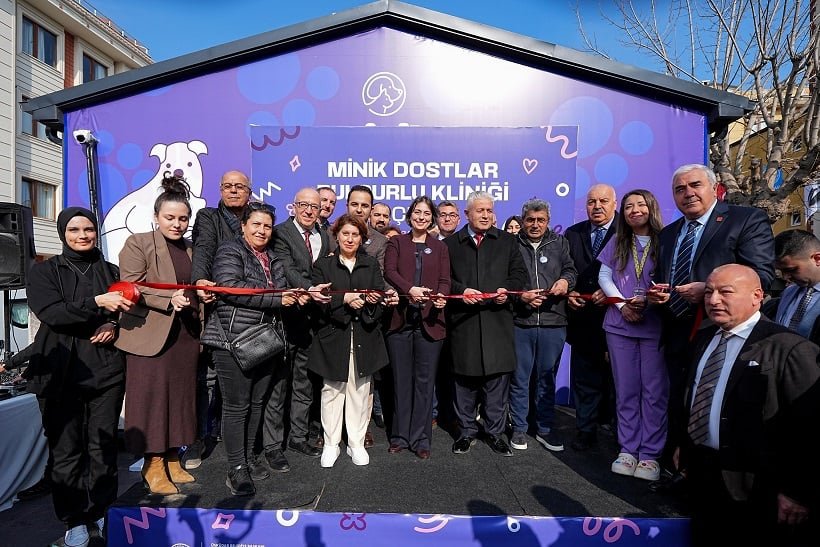 uskudarda minik dostlar bulgurlu klinigi acildi 0 JrzEQRqz