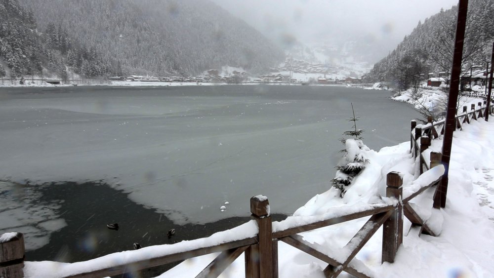 uzungol beyaz gelinligini giydi kartpostallik goruntuler olustu 0 4I3uwZ1Y