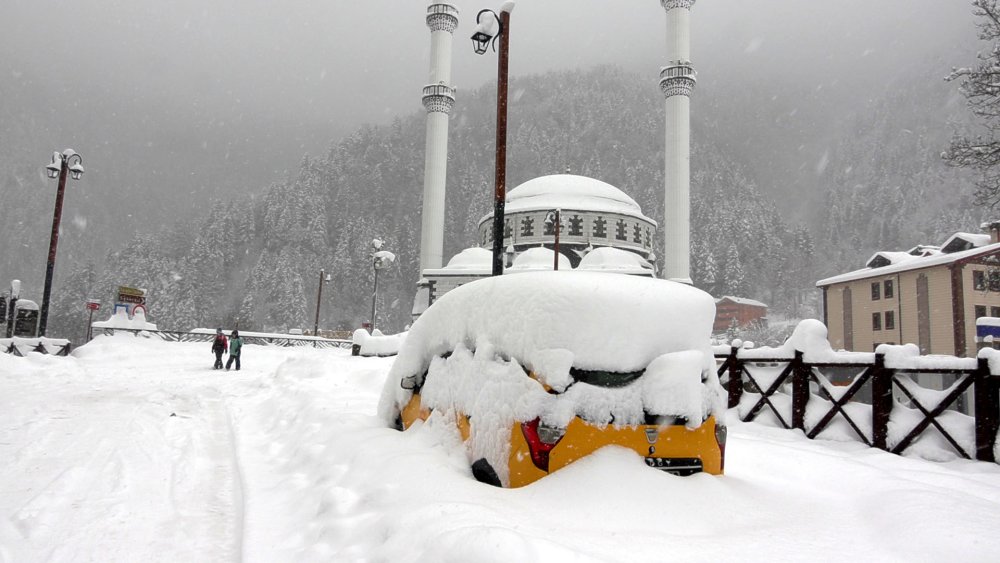 uzungol beyaz gelinligini giydi kartpostallik goruntuler olustu 1 ADu3hOhy