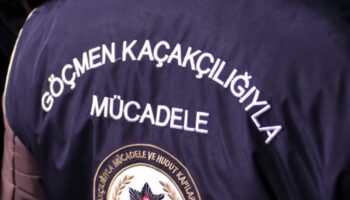 vanda kacak gocmenler enselendi 9rSkMVDc