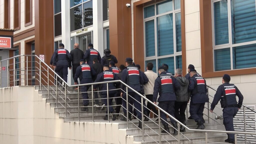 yalova icme suyu sorusturmasinda 2 tutuklama H7Mxkyxz