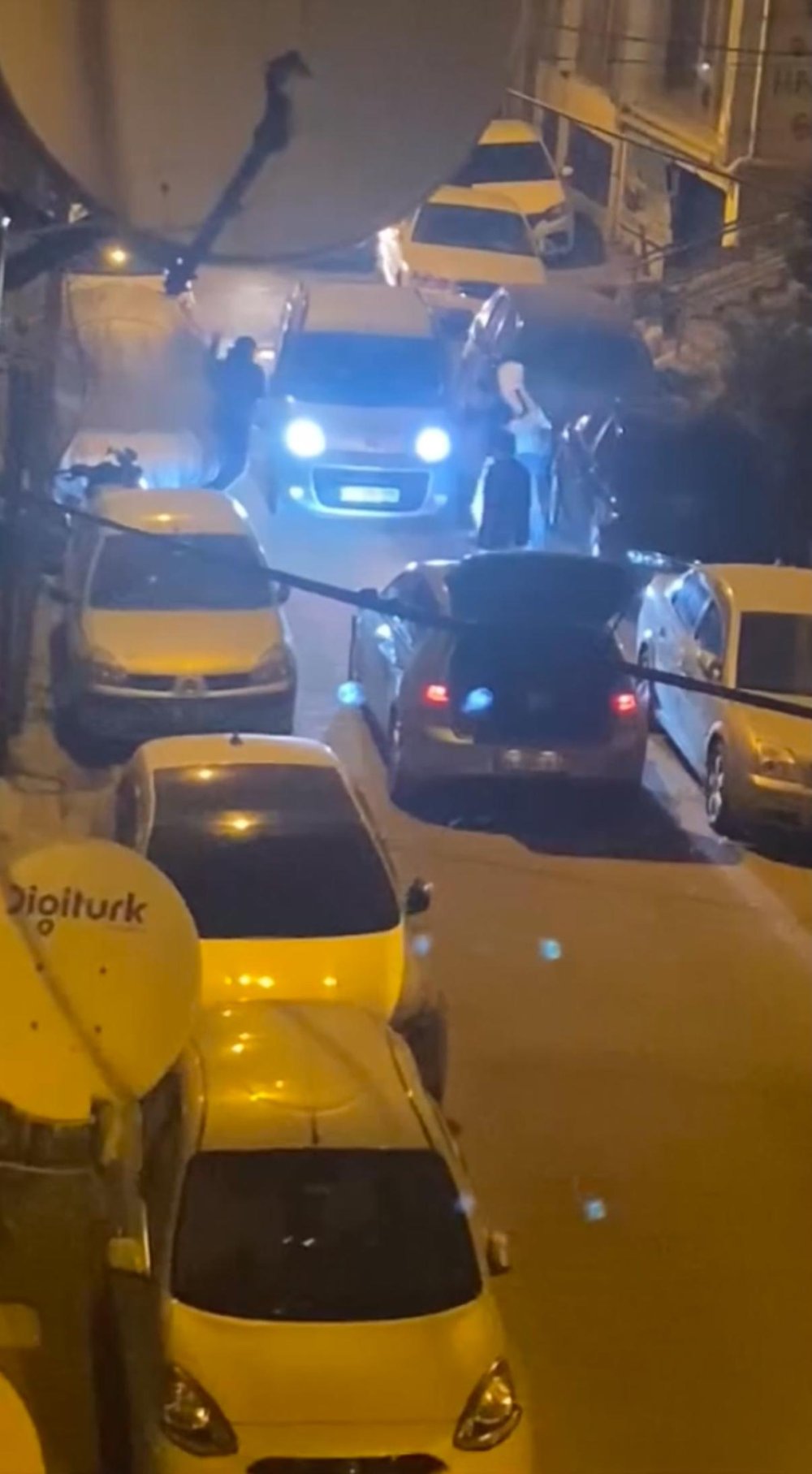 yol verme tartismasi tekmeli yumruklu kavgaya donustu 3