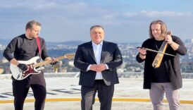 yunan kemence virtuozu usta sanatcinin klibi icin istanbulda tPjVnkXu