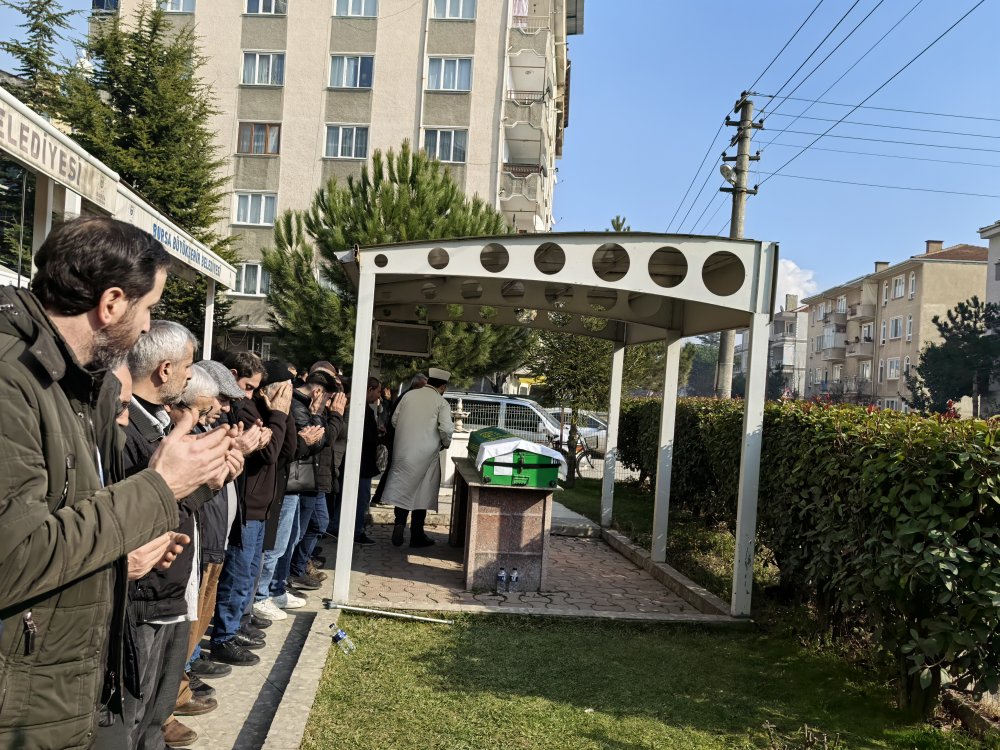 yurek burkan hik ye kalpleri yarim saat arayla durdu 1 hAggOq3k
