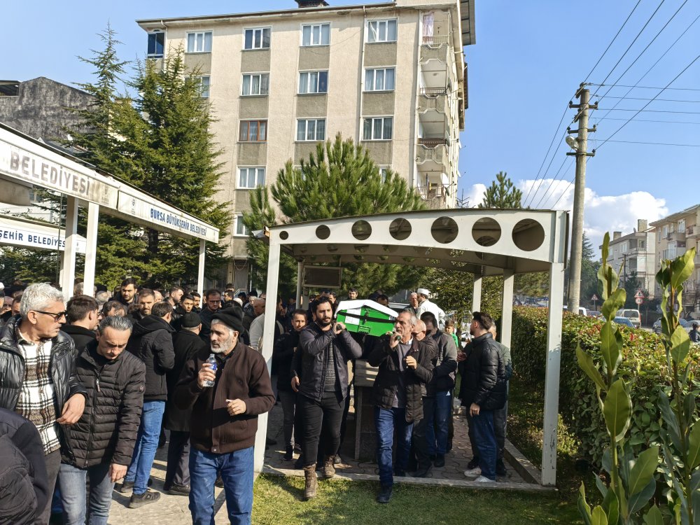 yurek burkan hik ye kalpleri yarim saat arayla durdu 2 flmcktin